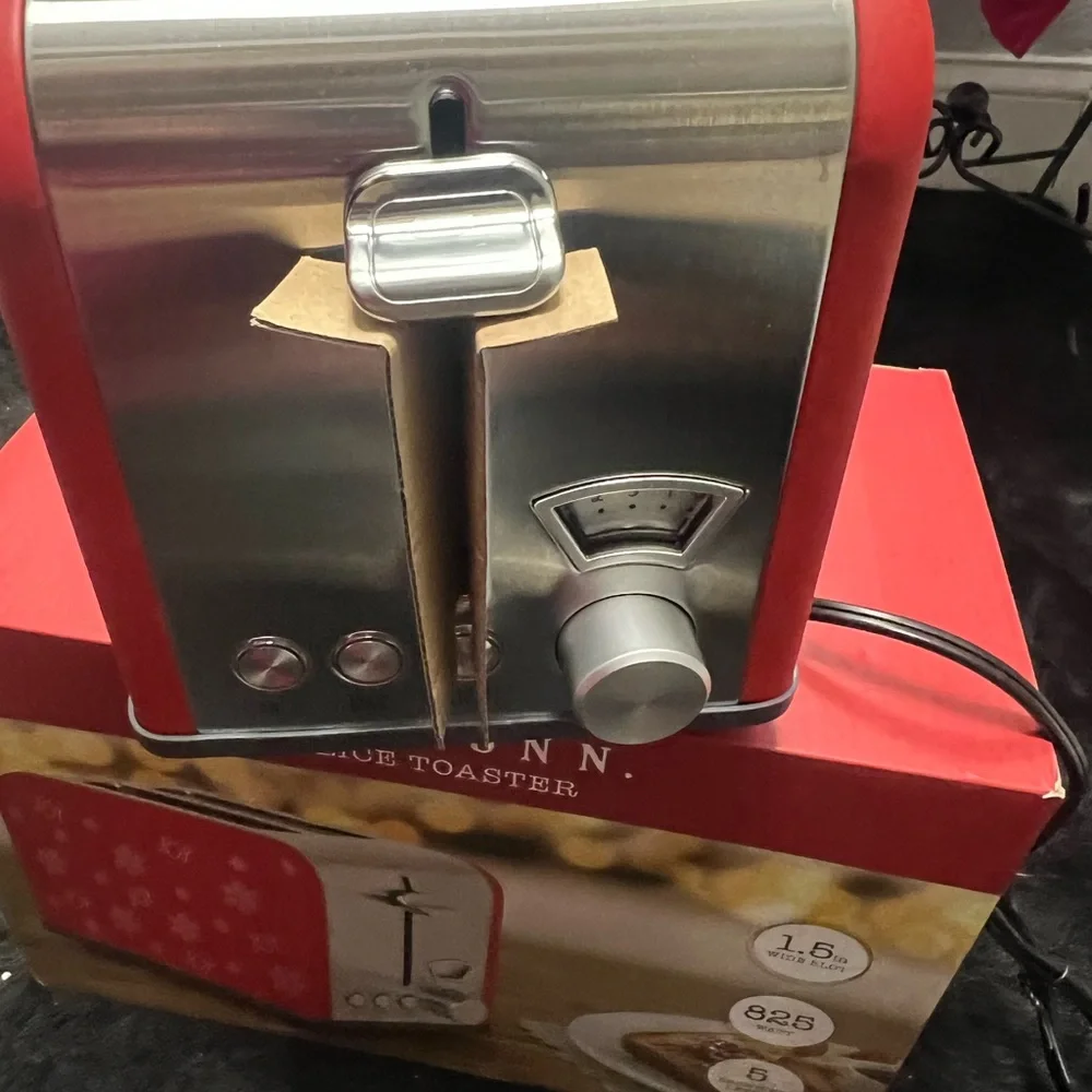 Rae Dunn toaster - Picture 3 of 4